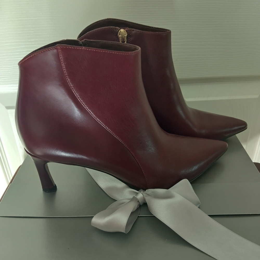 27 Edit Patrese Naturalizer Ankle Bootie